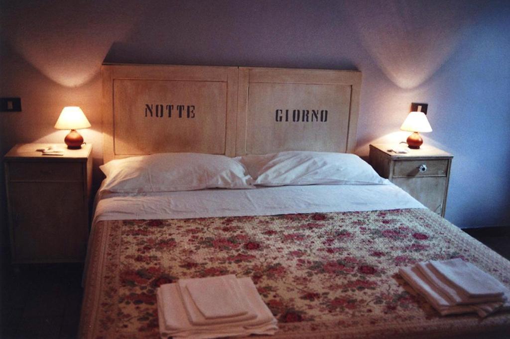 Hotel Casa Betania Cortona Zimmer foto
